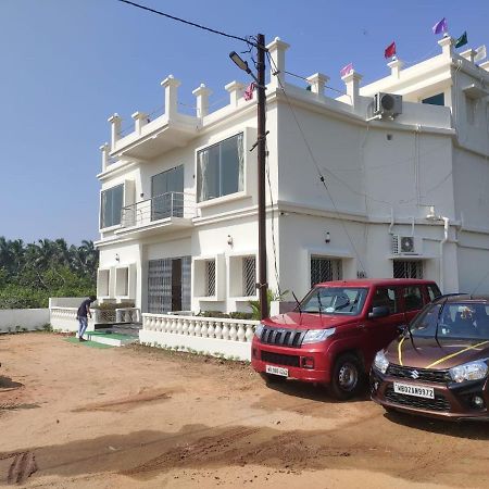 Hotel The Pearl Puri Exterior foto